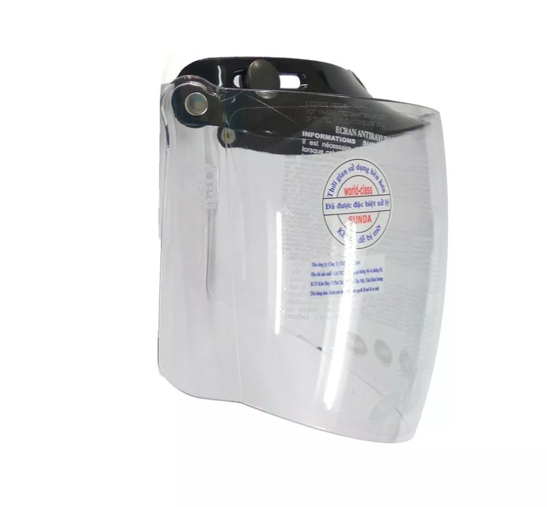 Kính Chắn Gió Mũ Bảo Hiểm SUNDA CA-105 gắn được cho tất cả các mũ ½ và ¾ trên thị trường