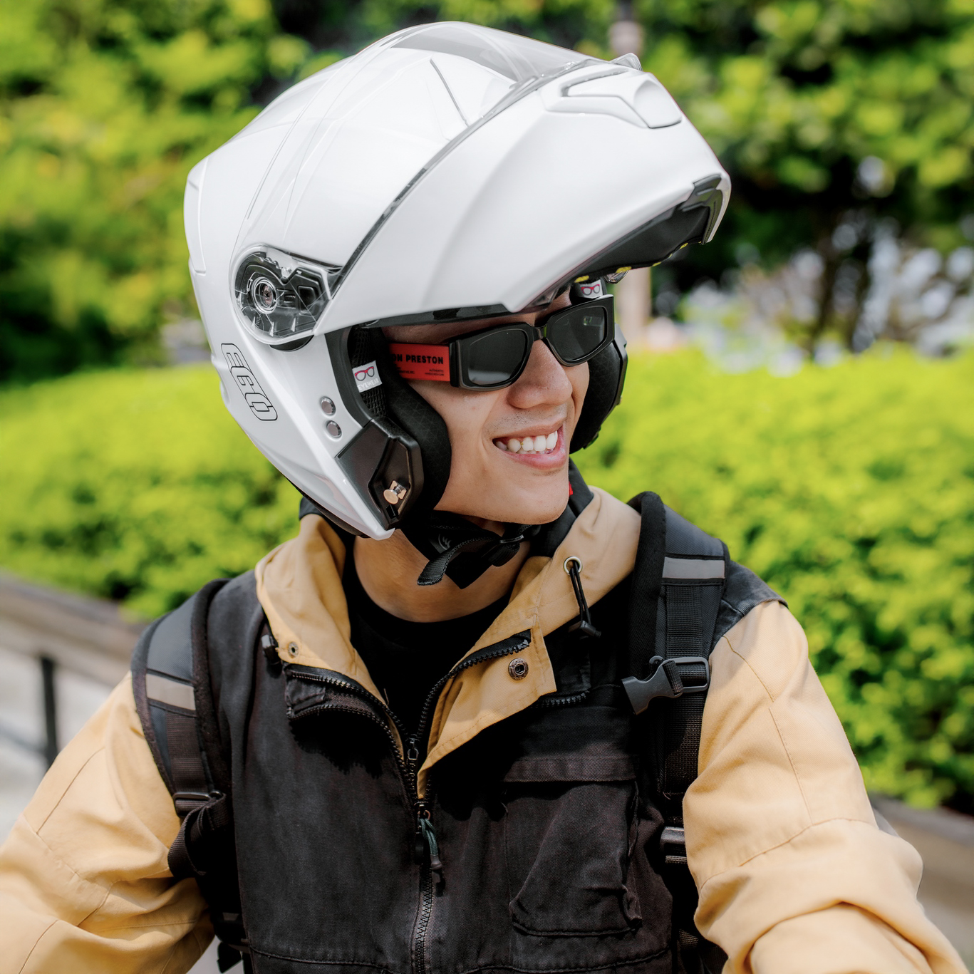 Mũ Bảo Hiểm EGO E91 Lật Hàm - 2 Kính